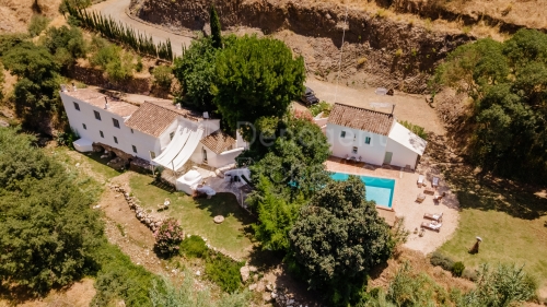 Ancien moulin unique transformé en finca à Coin